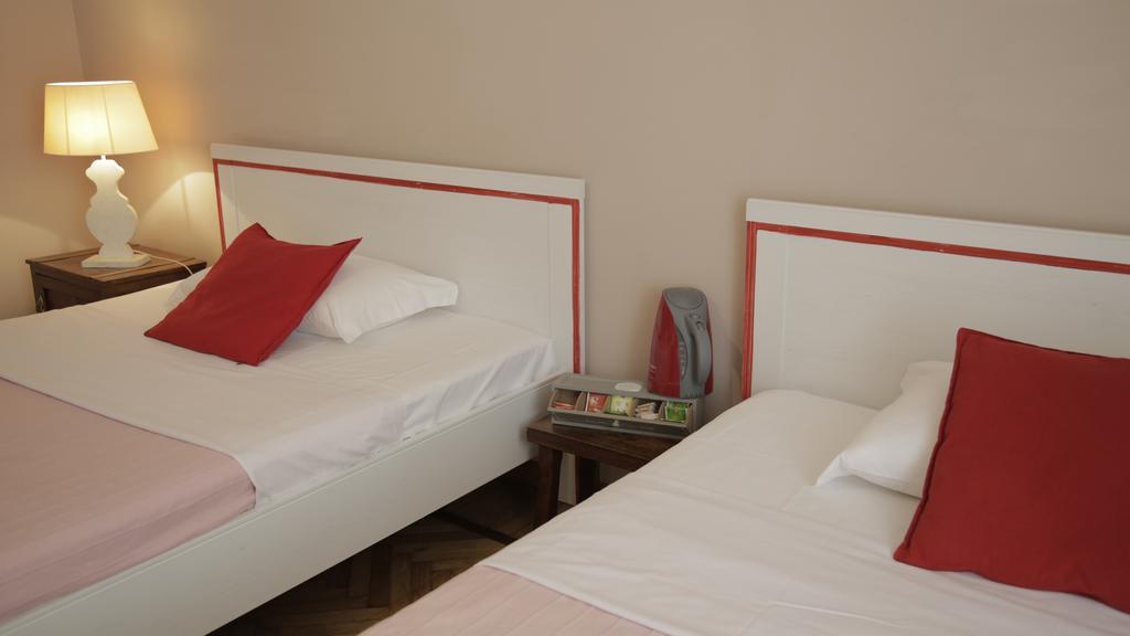 Coral Guest House ローマ エクステリア 写真