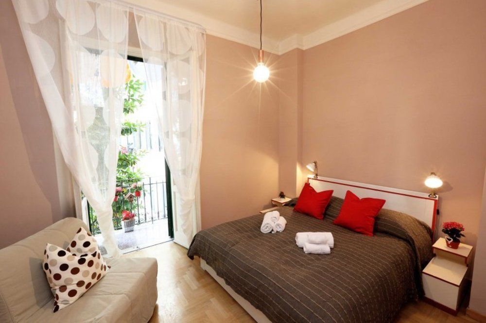 Coral Guest House ローマ エクステリア 写真