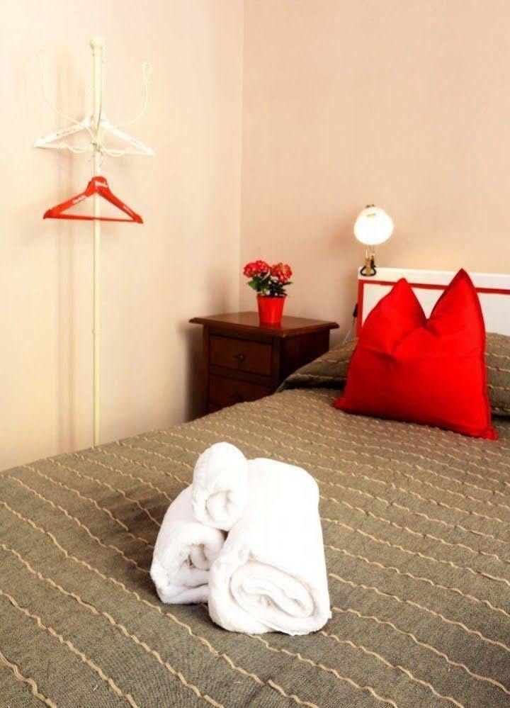 Coral Guest House ローマ エクステリア 写真
