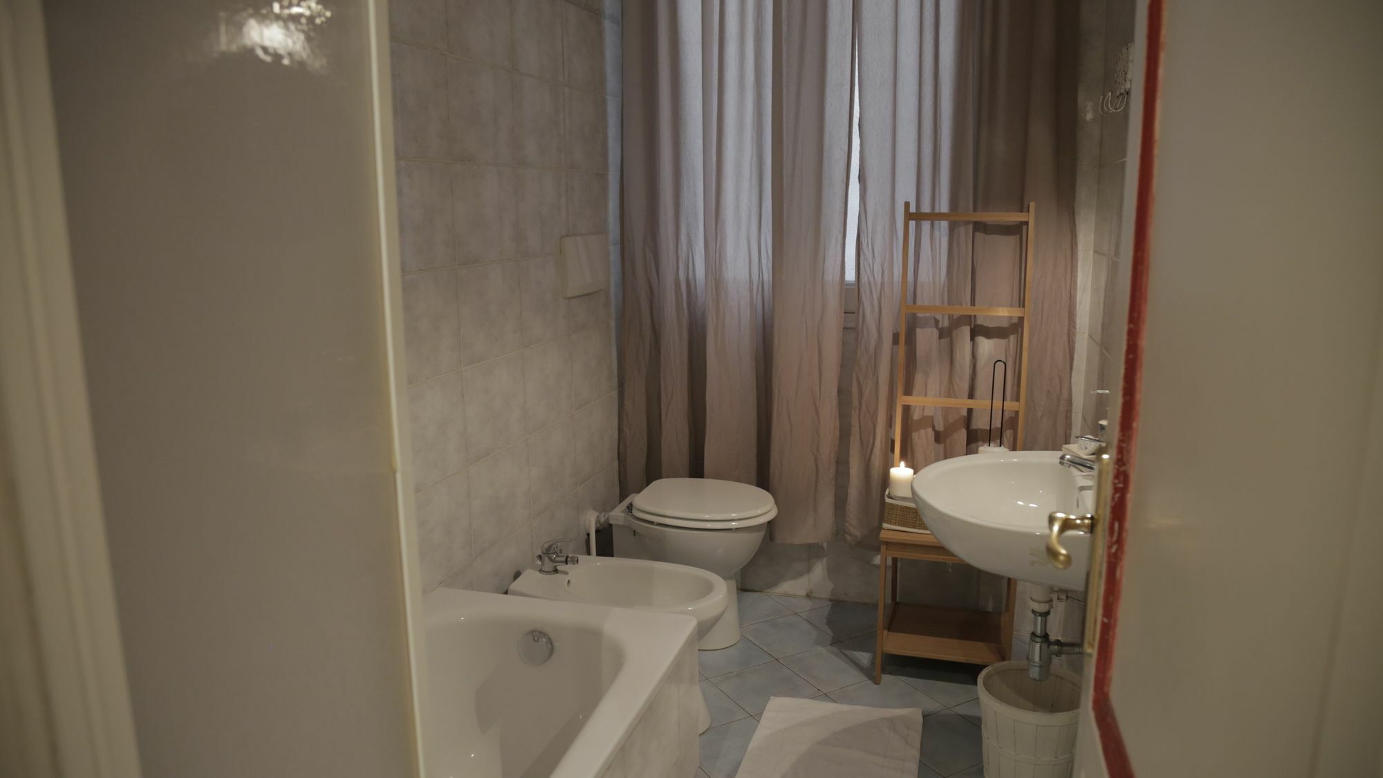 Coral Guest House ローマ エクステリア 写真