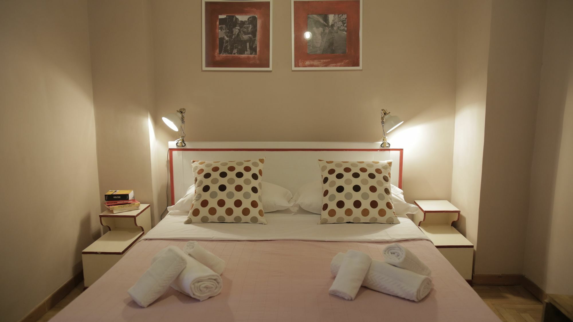 Coral Guest House ローマ エクステリア 写真